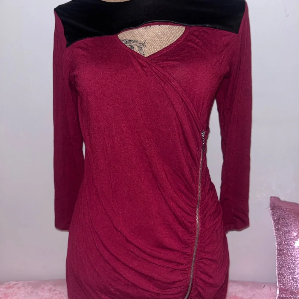Guess Burgundy and Leather Cutout Long Sleeve Top Large